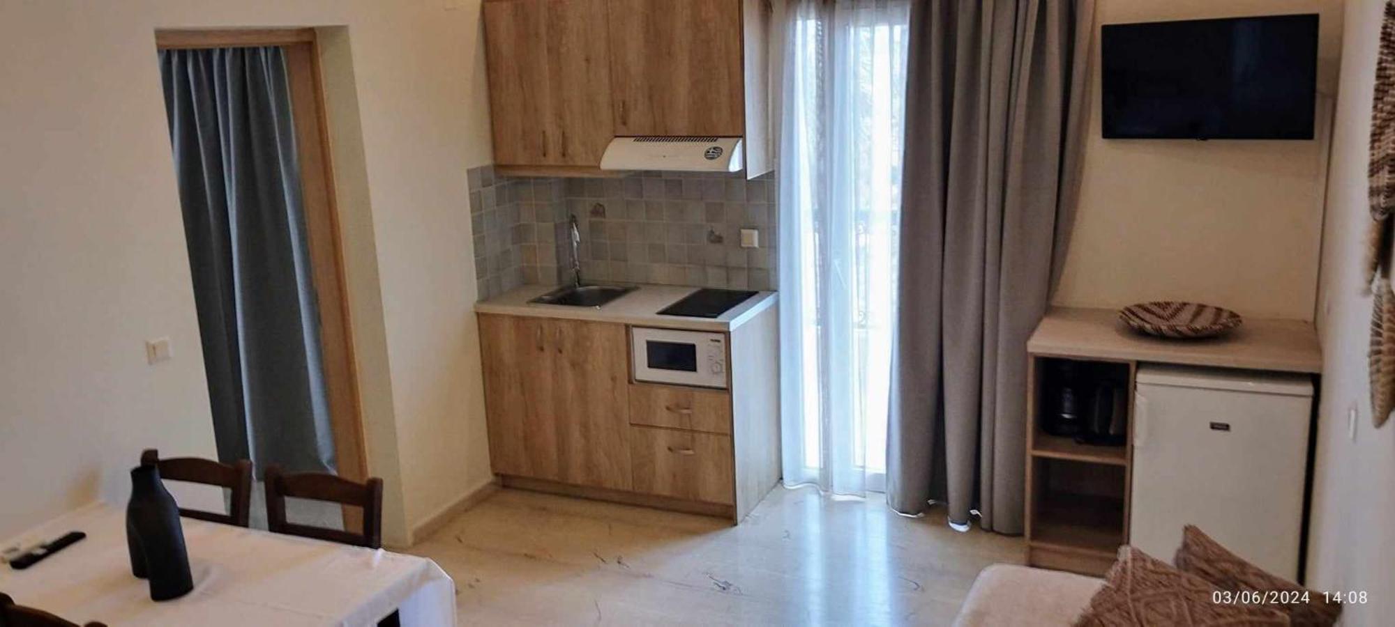 Lofos Apartments Prinos  Ngoại thất bức ảnh