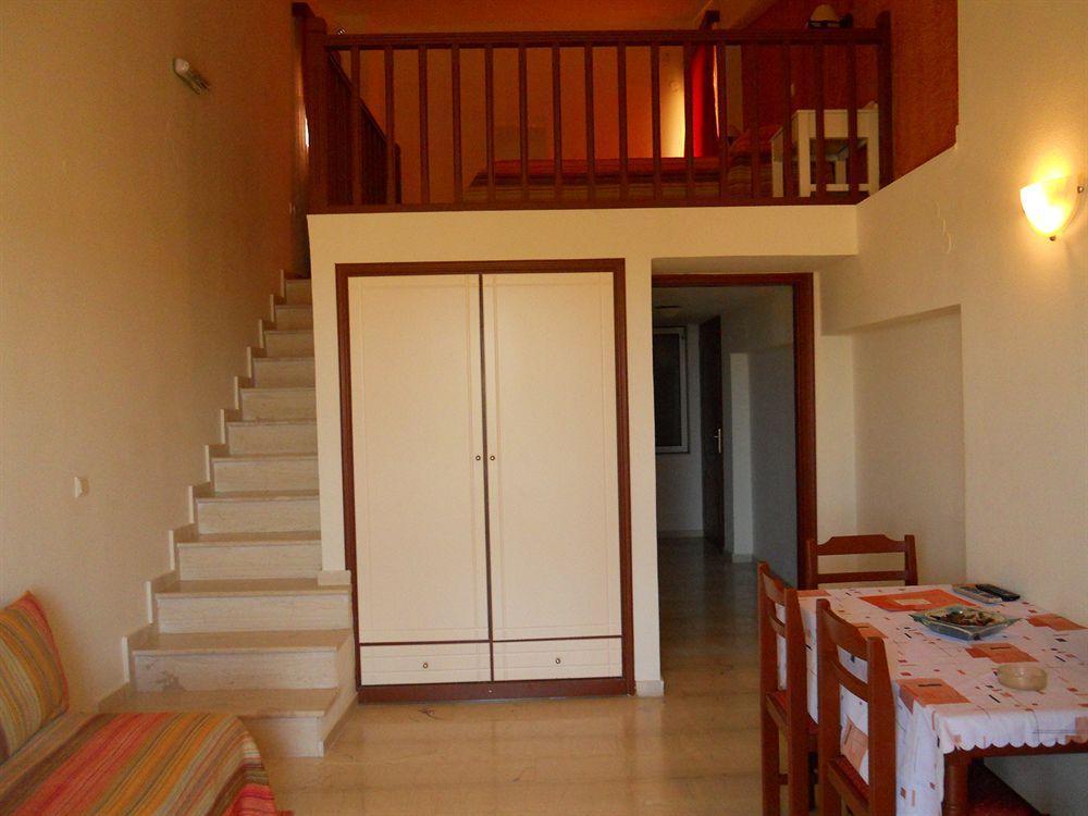 Lofos Apartments Prinos  Ngoại thất bức ảnh